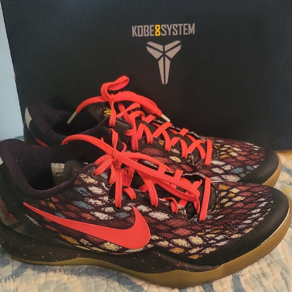 Nike Kobe 8 System Holiday 2012